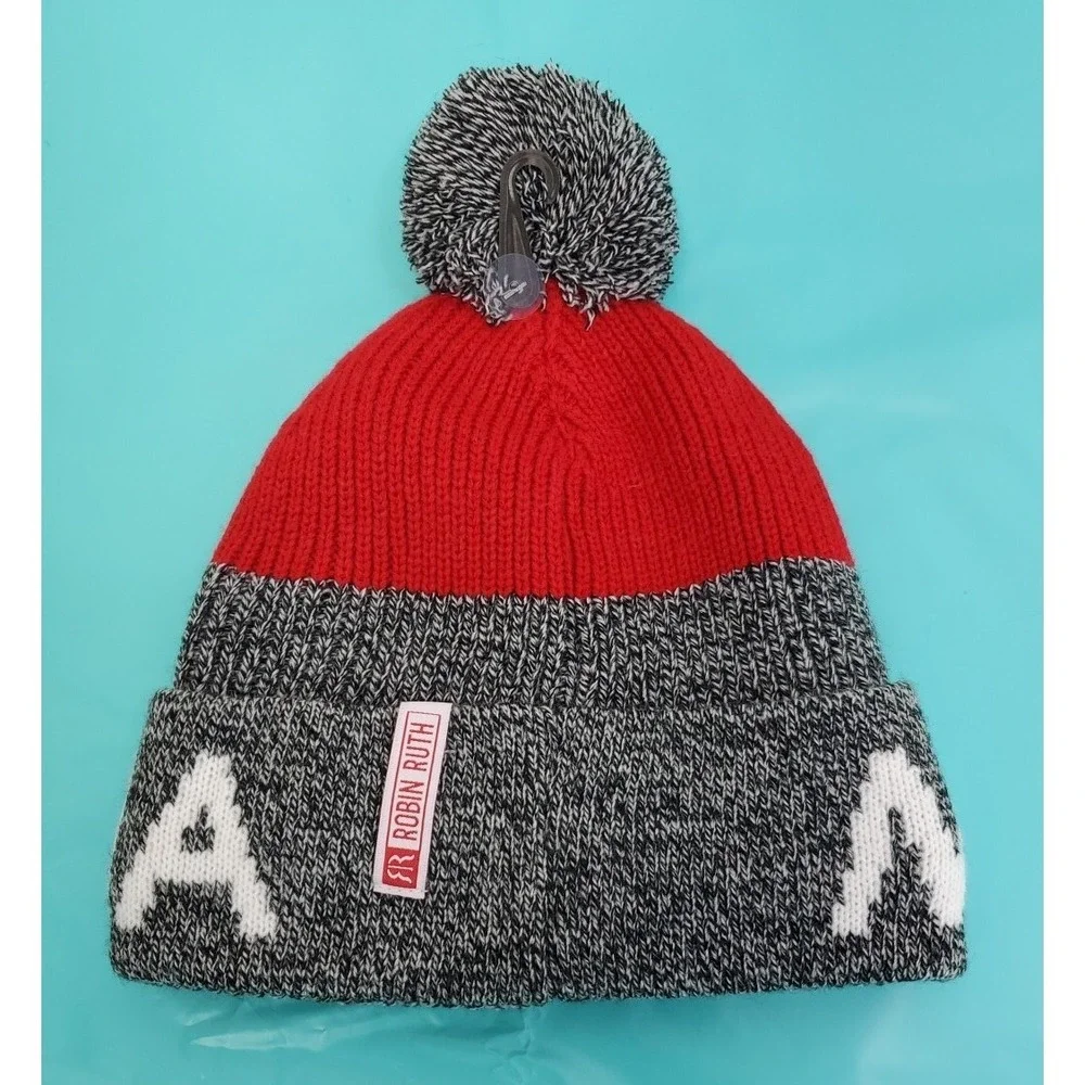 Robin Ruth Pom Pom Beanie - Montana MT- Winter Knit Cap Hat -Gray Red White NWT